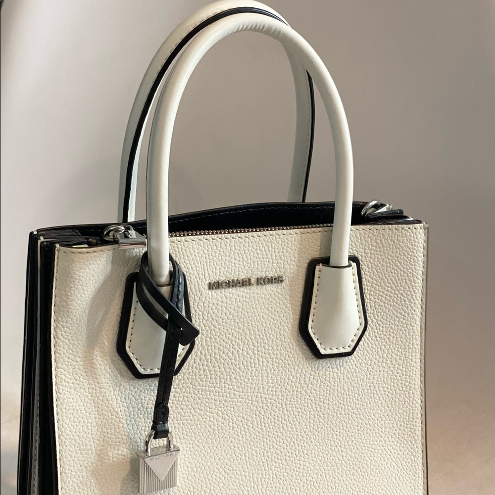 MK Purse
